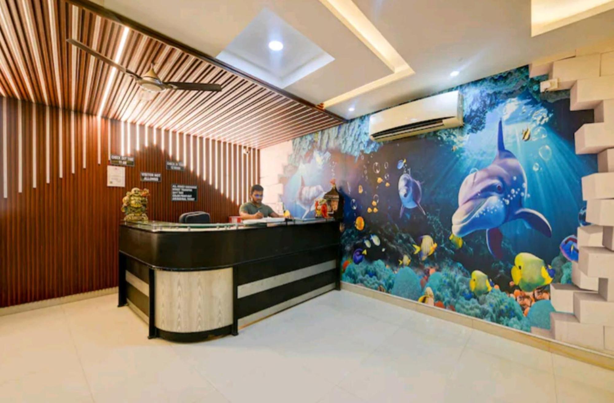Vasudha -near Delhi Airport Hotel New Delhi