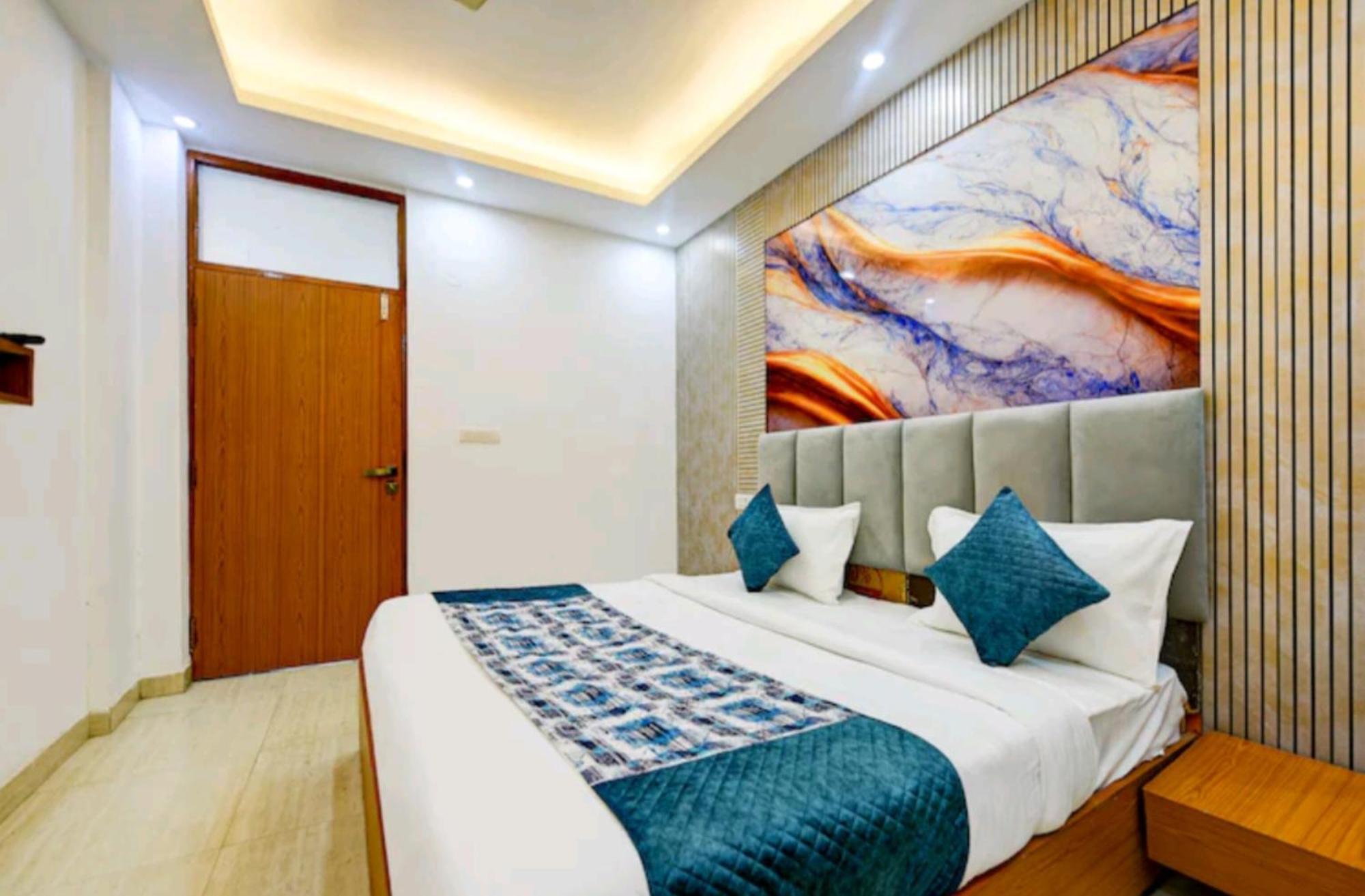 Hotel Vasudha -near Delhi Airport New Delhi