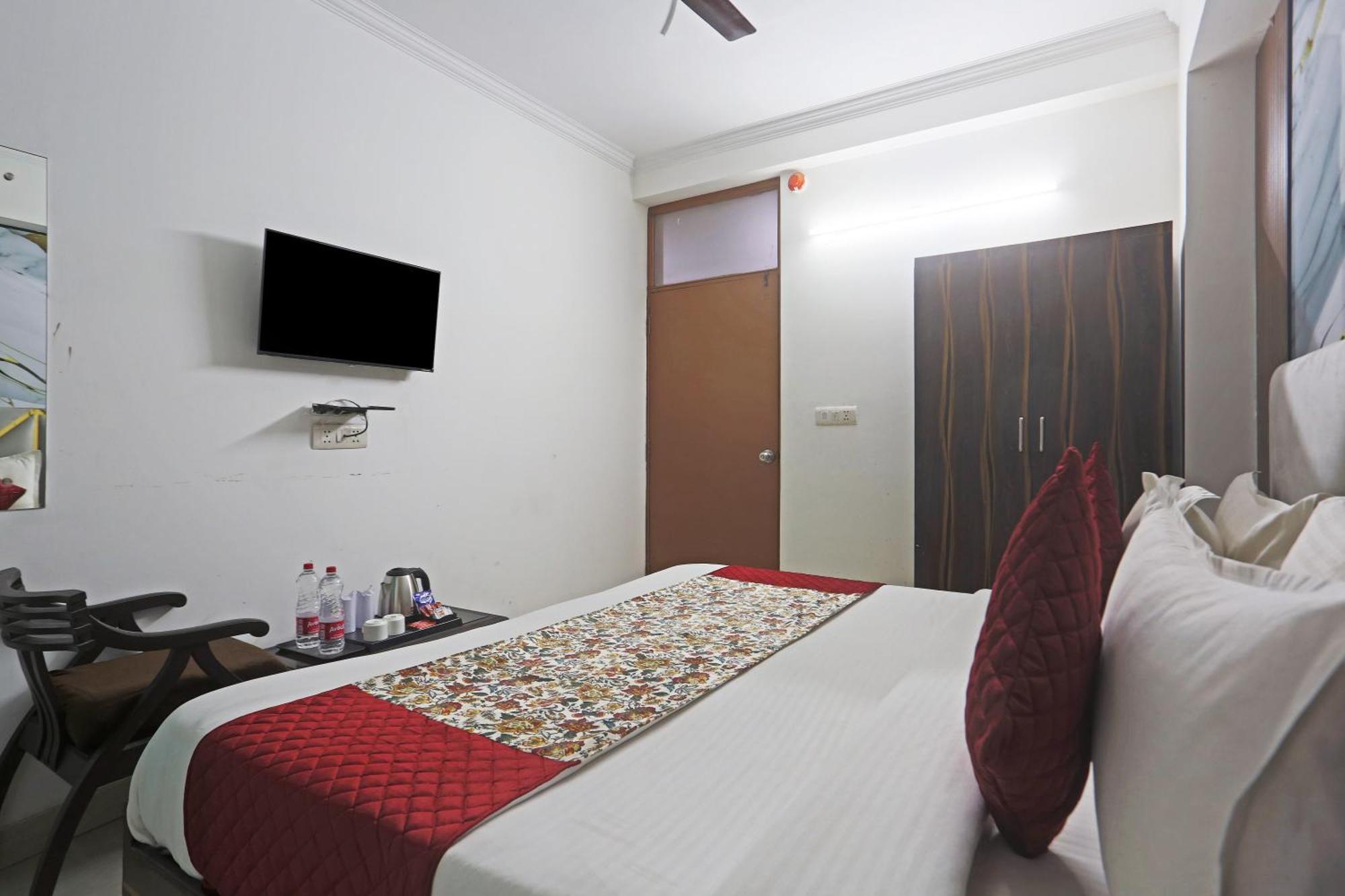 Hotel Vasudha -near Delhi Airport New Delhi